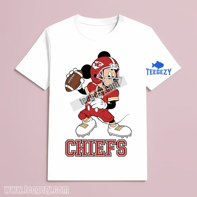 Kansas City Chiefs Mickey Mouse Quarterback Vintage T-Shirt Kansas City Chiefs Mickey Mouse Quarterback Vintage T-Shirt