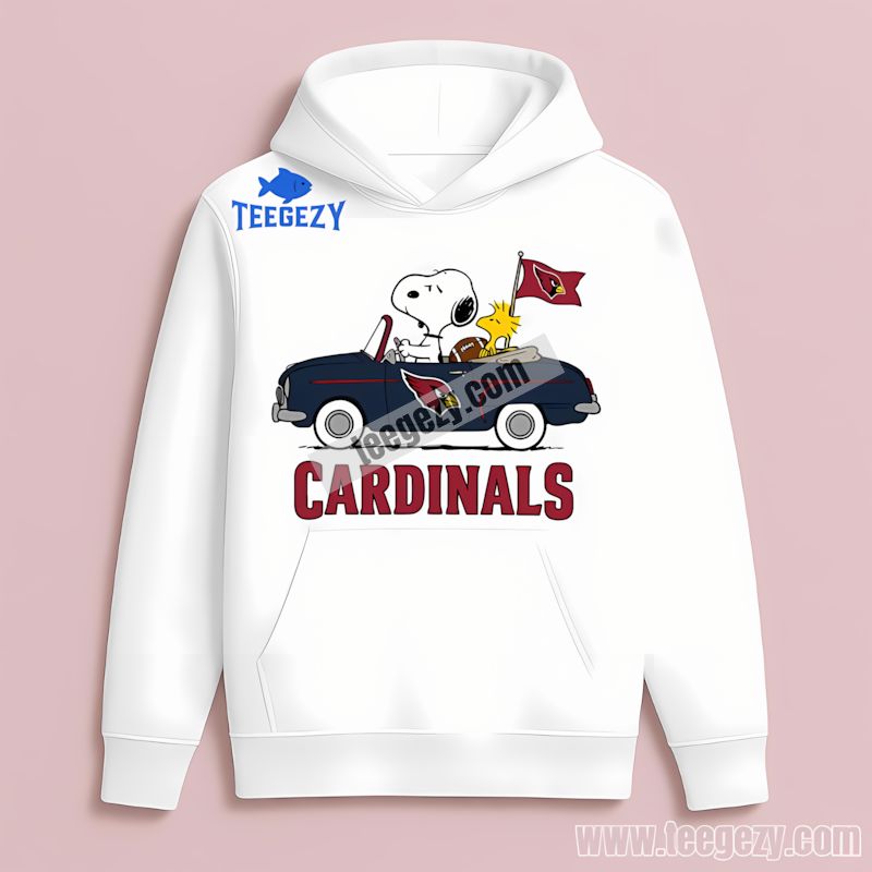 Arizona Cardinals Snoopy Driving Car Graphic Hoodie Arizona Cardinals Snoopy Driving Car Graphic Hoodie