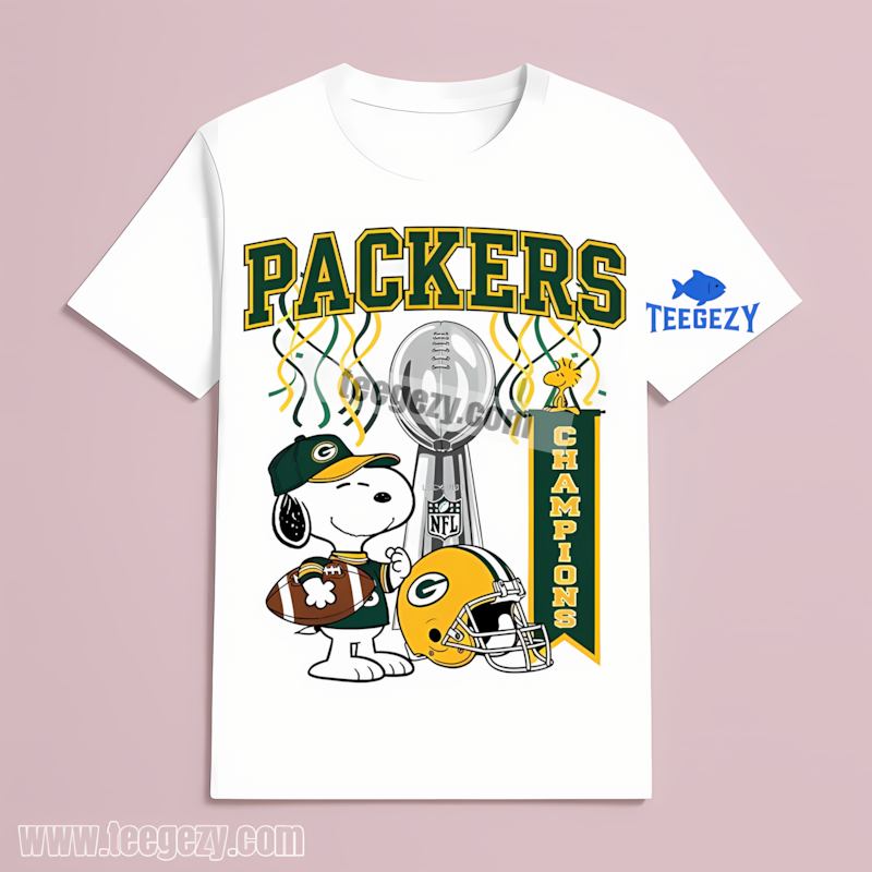 Green Bay Packers Champions Snoopy Celebration T-Shirt Vintage Green Bay Packers Champions Snoopy Celebration T-Shirt Vintage