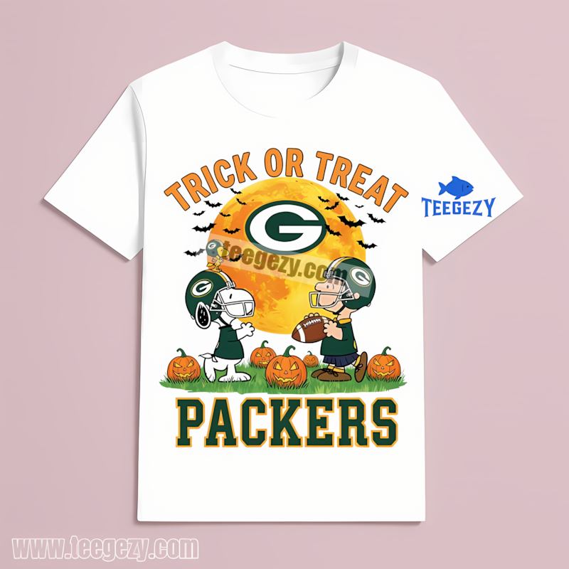 Green Bay Packers Halloween Trick Charlie Brown T-Shirt Trendy Green Bay Packers Halloween Trick Charlie Brown T-Shirt Trendy
