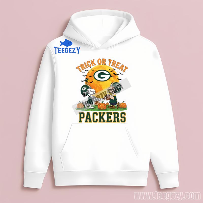 Green Bay Packers Halloween Trick Charlie Brown Hoodie Trendy Green Bay Packers Halloween Trick Charlie Brown Hoodie Trendy