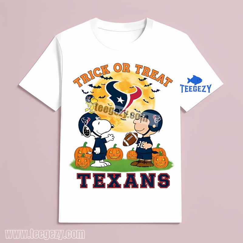 Houston Texans Halloween Trick Or Treat Charlie Brown T-Shirt Houston Texans Halloween Trick Or Treat Charlie Brown T-Shirt