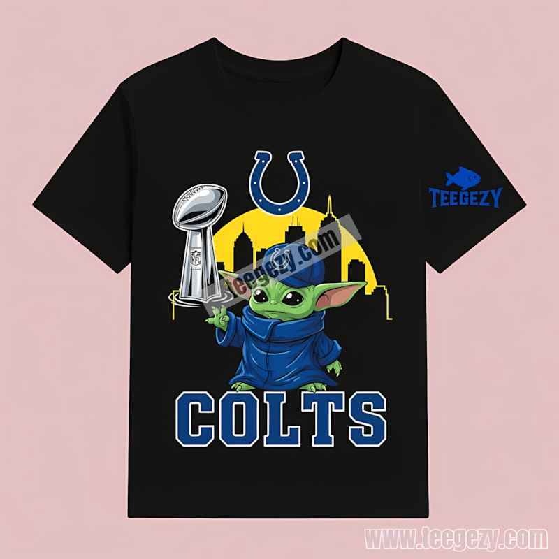 Indianapolis Colts Baby Yoda Holding Super Bowl Cup Vintage T-Shirt Indianapolis Colts Baby Yoda Holding Super Bowl Cup Vintage T-Shirt