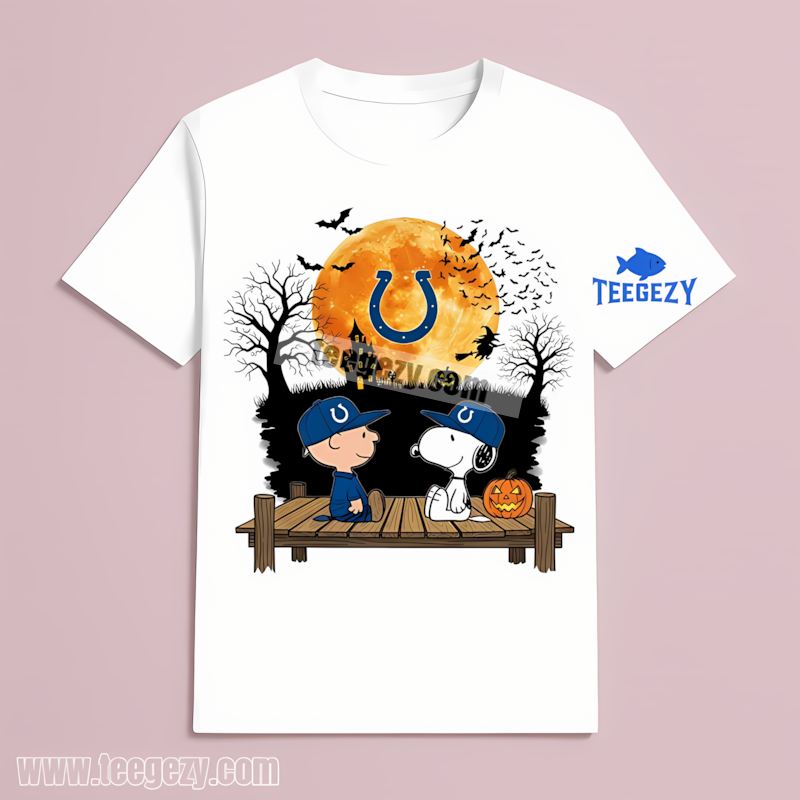 Indianapolis Colts Halloween Charlie Brown And Snoopy T-Shirt Indianapolis Colts Halloween Charlie Brown And Snoopy T-Shirt