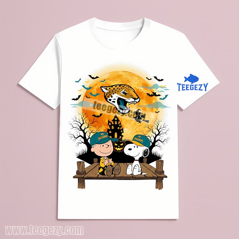Jacksonville Jaguars Charlie Brown Snoopy Halloween Color T-Shirt Jacksonville Jaguars Charlie Brown Snoopy Halloween Color T-Shirt