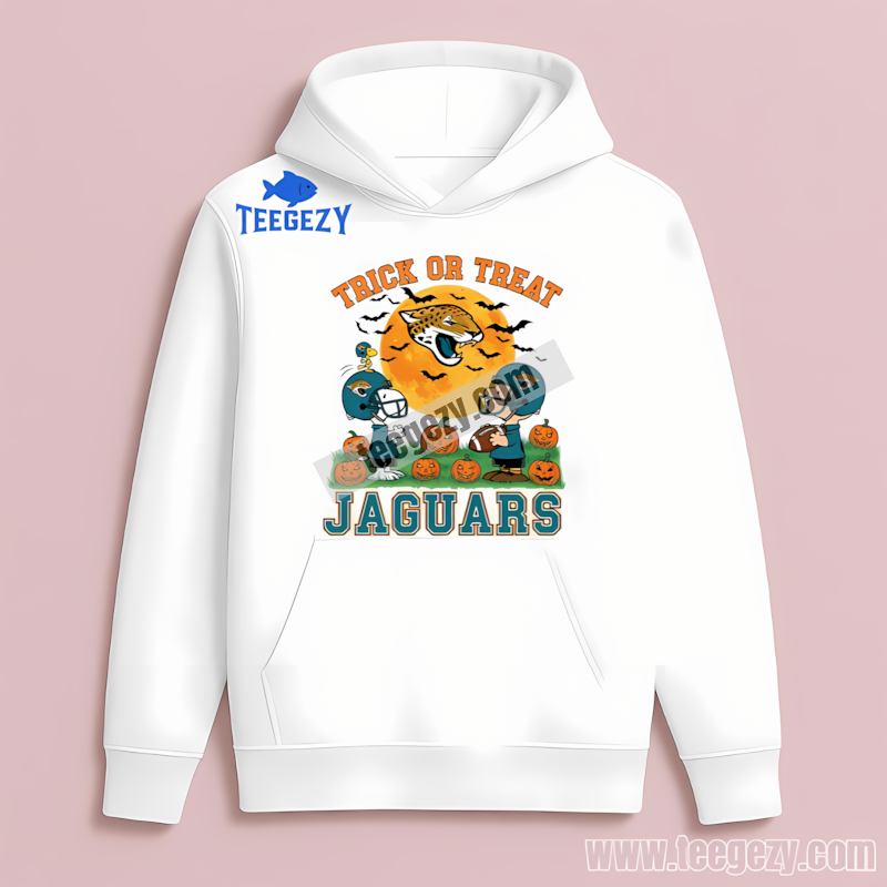 Jacksonville Jaguars Halloween With Charlie Brown Snoopy Hoodie Jacksonville Jaguars Halloween With Charlie Brown Snoopy Hoodie