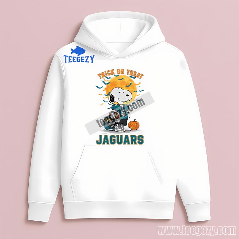 Jacksonville Jaguars Snoopy Trick Or Treat Halloween Hoodie Jacksonville Jaguars Snoopy Trick Or Treat Halloween Hoodie