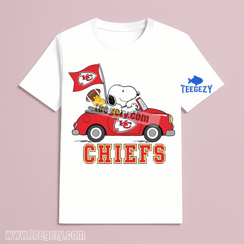 Kansas City Chiefs Snoopy Driving Retro Car T-Shirt Kansas City Chiefs Snoopy Driving Retro Car T-Shirt
