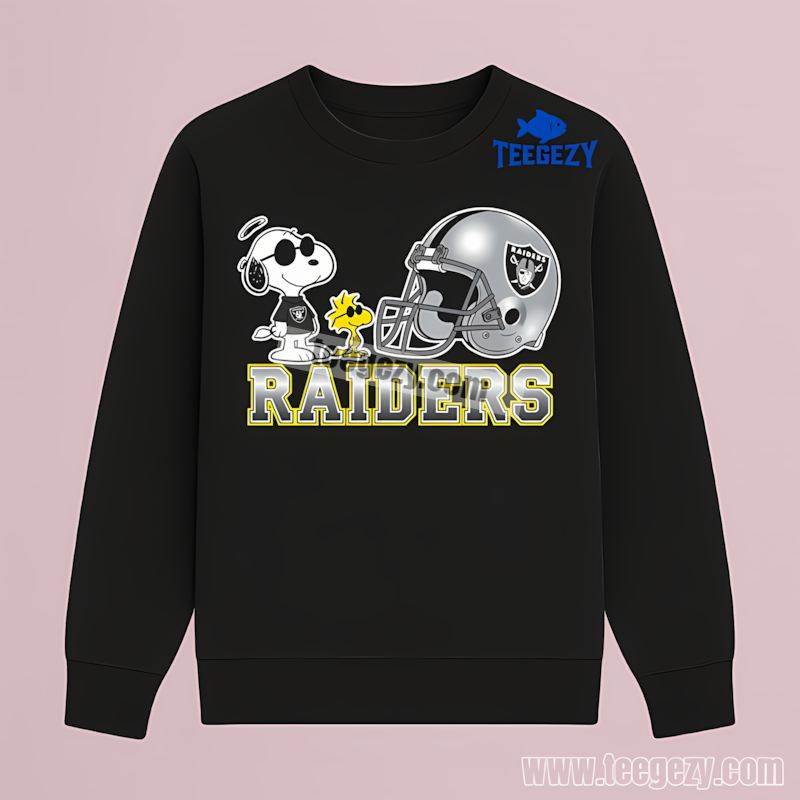 Las Vegas Raiders Helmet Vs Snoopy And Woodstock Regular Long Sleeve Las Vegas Raiders Helmet Vs Snoopy And Woodstock Regular Long Sleeve