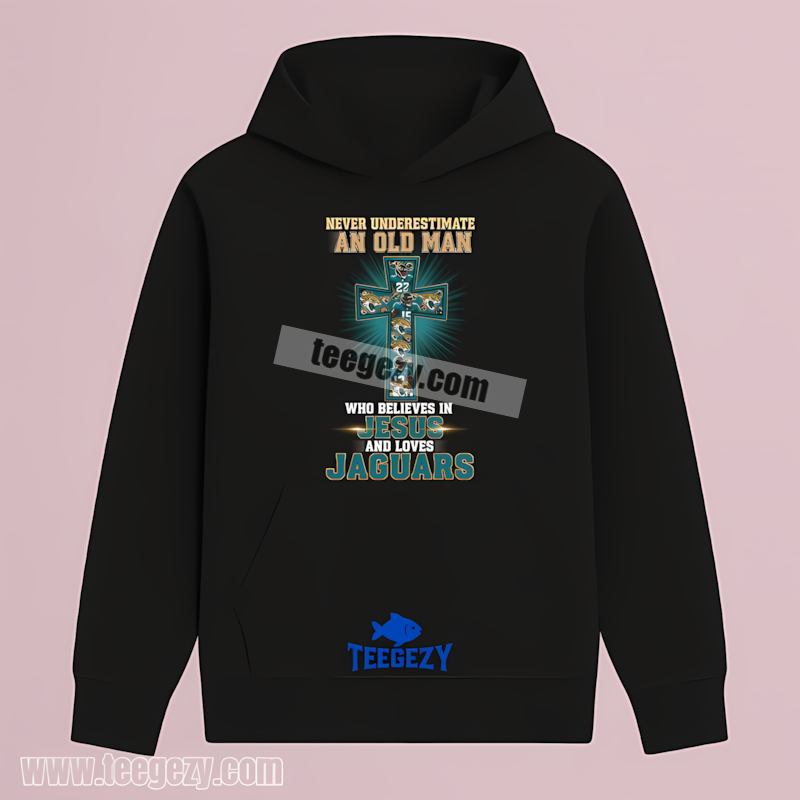 Never Underestimate An Old Man Jacksonville Jaguars Fan Hoodie Never Underestimate An Old Man Jacksonville Jaguars Fan Hoodie