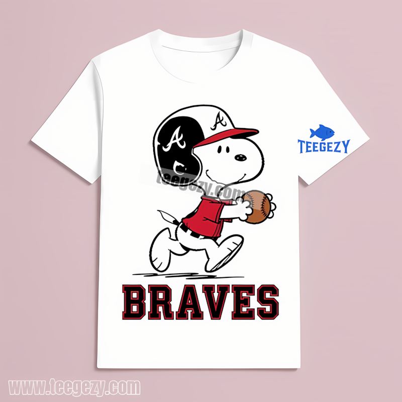 Atlanta Braves Snoopy Baseball Running Cartoon T-Shirt Atlanta Braves Snoopy Baseball Running Cartoon T-Shirt