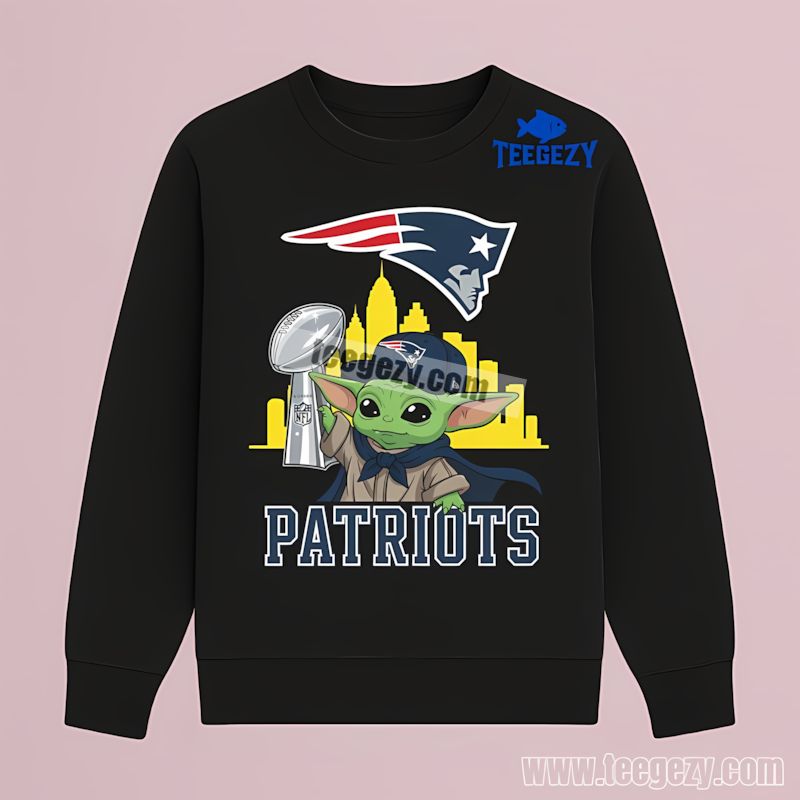Baby Yoda Holding Super Bowl Cup New England Patriots Casual Long Sleeve Baby Yoda Holding Super Bowl Cup New England Patriots Casual Long Sleeve