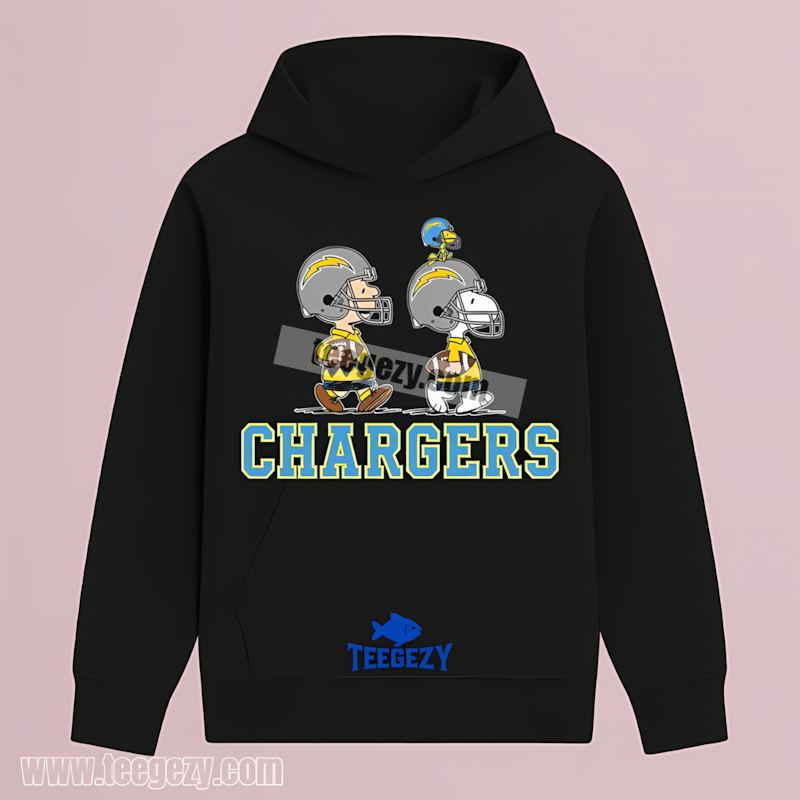 Charlie Brown And Snoopy Play Together Los Angeles Chargers Retro Hoodie Charlie Brown And Snoopy Play Together Los Angeles Chargers Retro Hoodie