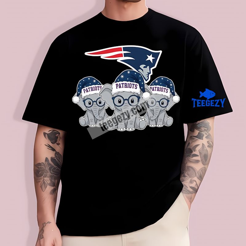 Christmas Elephants Festive New England Patriots Funny T-Shirt Christmas Elephants Festive New England Patriots Funny T-Shirt