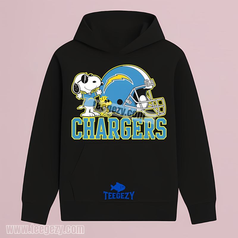 Helmet Vs Snoopy And Woodstock Los Angeles Chargers Cotton Hoodie Helmet Vs Snoopy And Woodstock Los Angeles Chargers Cotton Hoodie
