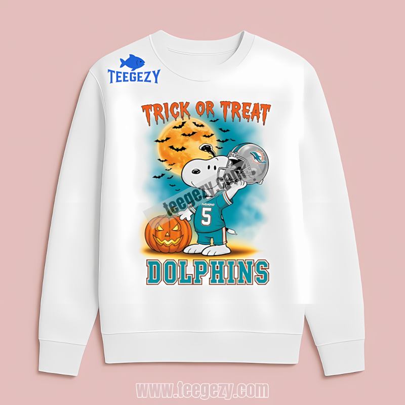 Miami Dolphins Halloween Snoopy Trick Or Treat Long Sleeve Miami Dolphins Halloween Snoopy Trick Or Treat Long Sleeve