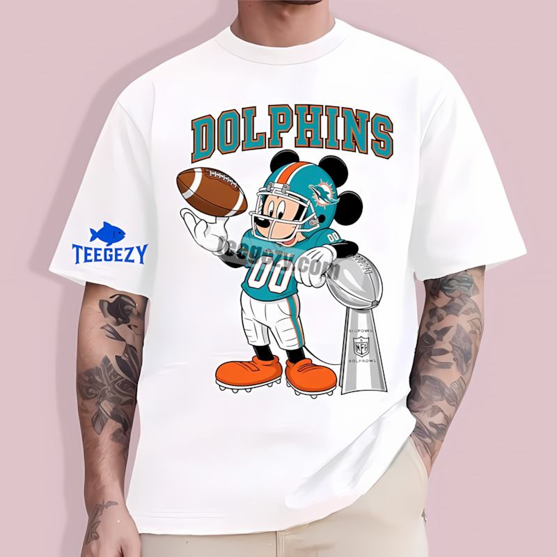 Miami Dolphins Mickey Super Bowl Football Graphic T-Shirt Miami Dolphins Mickey Super Bowl Football Graphic T-Shirt