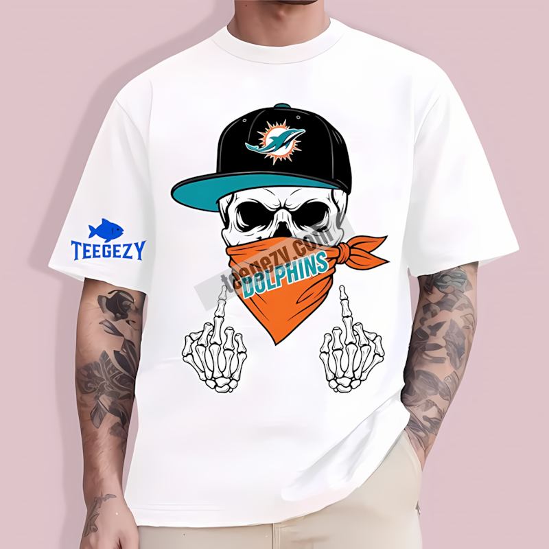 Miami Dolphins Skull Bandana Vintage T-Shirt Miami Dolphins Skull Bandana Vintage T-Shirt