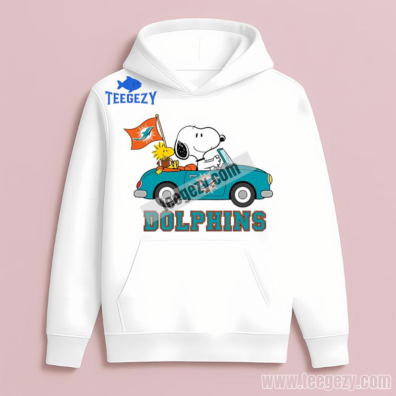 Miami Dolphins Snoopy Driving Car Graphic Hoodie Miami Dolphins Snoopy Driving Car Graphic Hoodie