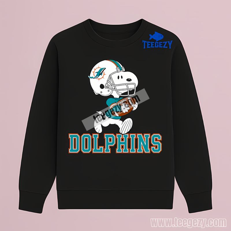 Miami Dolphins Snoopy Football Running Trendy Long Sleeve Miami Dolphins Snoopy Football Running Trendy Long Sleeve