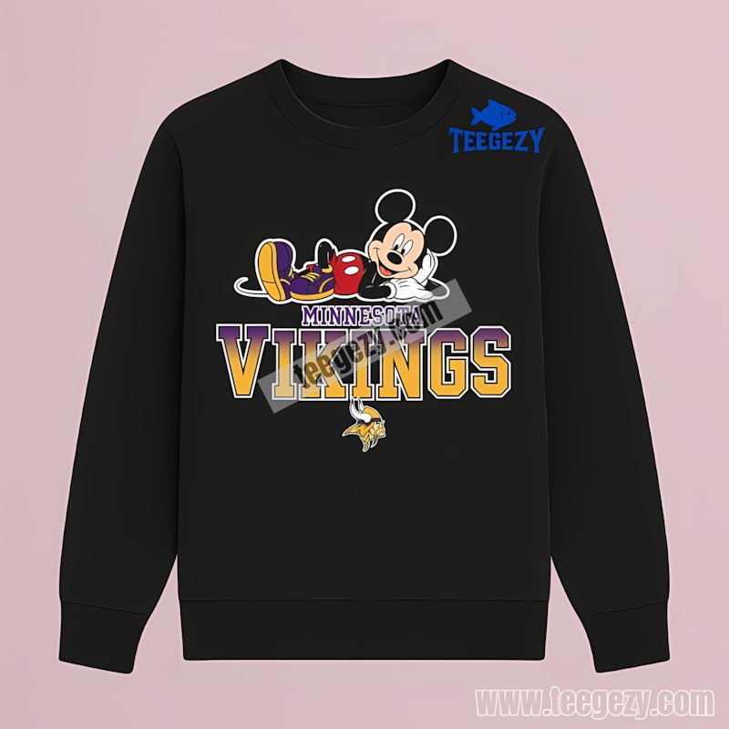 Mickey Relaxed Style Minnesota Vikings Long Sleeve Mickey Relaxed Style Minnesota Vikings Long Sleeve