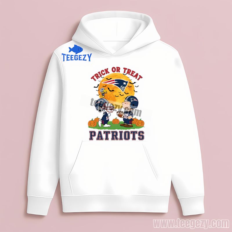 Trick Or Treat Charlie Brown New England Patriots Trendy Hoodie Trick Or Treat Charlie Brown New England Patriots Trendy Hoodie