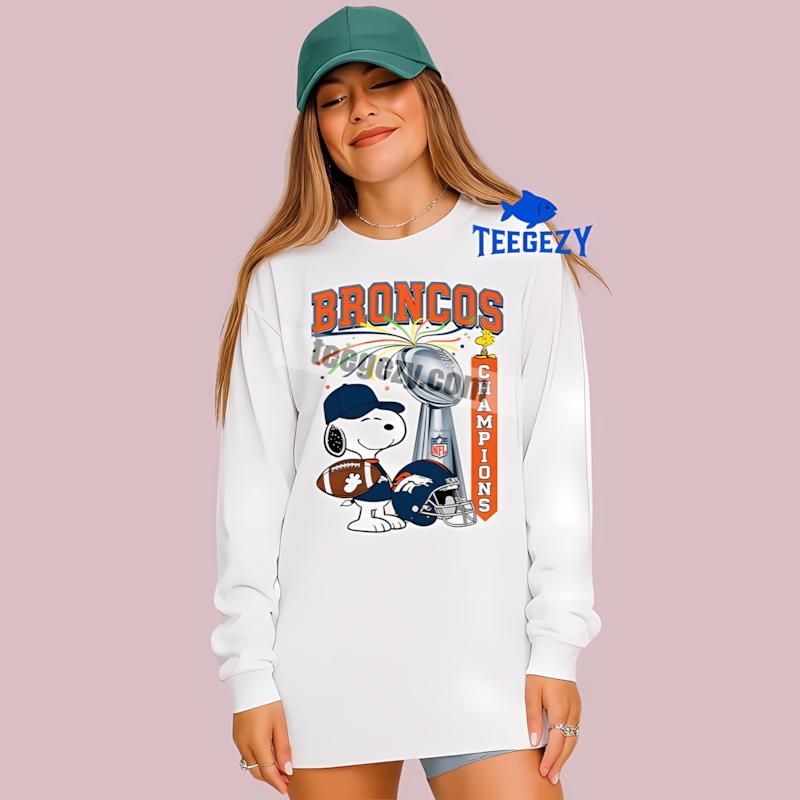 Denver Broncos Champions Snoopy Celebration Custom Long Sleeve Denver Broncos Champions Snoopy Celebration Custom Long Sleeve