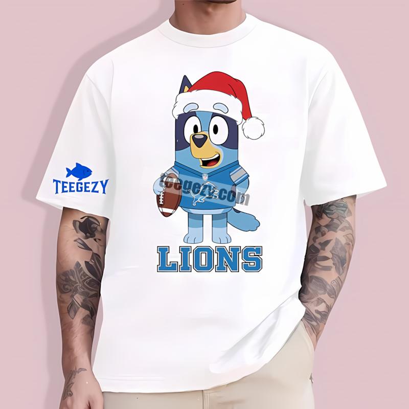Detroit Lions Bluey Christmas Santa Hat Graphic T-Shirt Detroit Lions Bluey Christmas Santa Hat Graphic T-Shirt