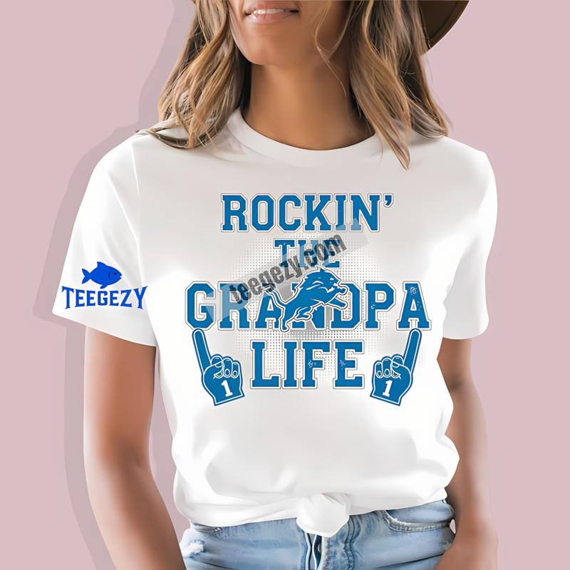 Detroit Lions Rockin The Grandpa Life Cotton T-Shirt Detroit Lions Rockin The Grandpa Life Cotton T-Shirt