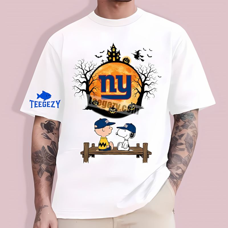 New York Giants Halloween Charlie Brown Snoopy TT-Shirt New York Giants Halloween Charlie Brown Snoopy TT-Shirt