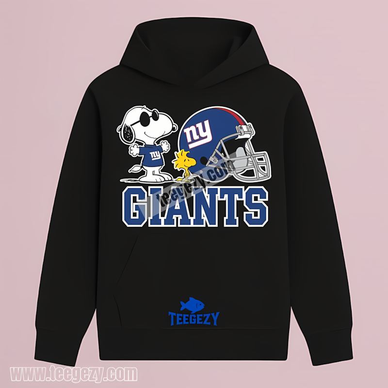 New York Giants Helmet Snoopy Woodstock Funny THoodie New York Giants Helmet Snoopy Woodstock Funny THoodie