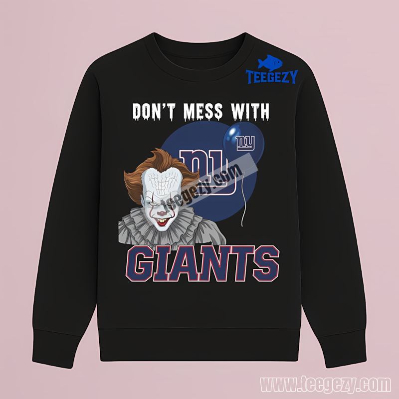 New York Giants Pennywise Halloween Crewneck TLong Sleeve New York Giants Pennywise Halloween Crewneck TLong Sleeve