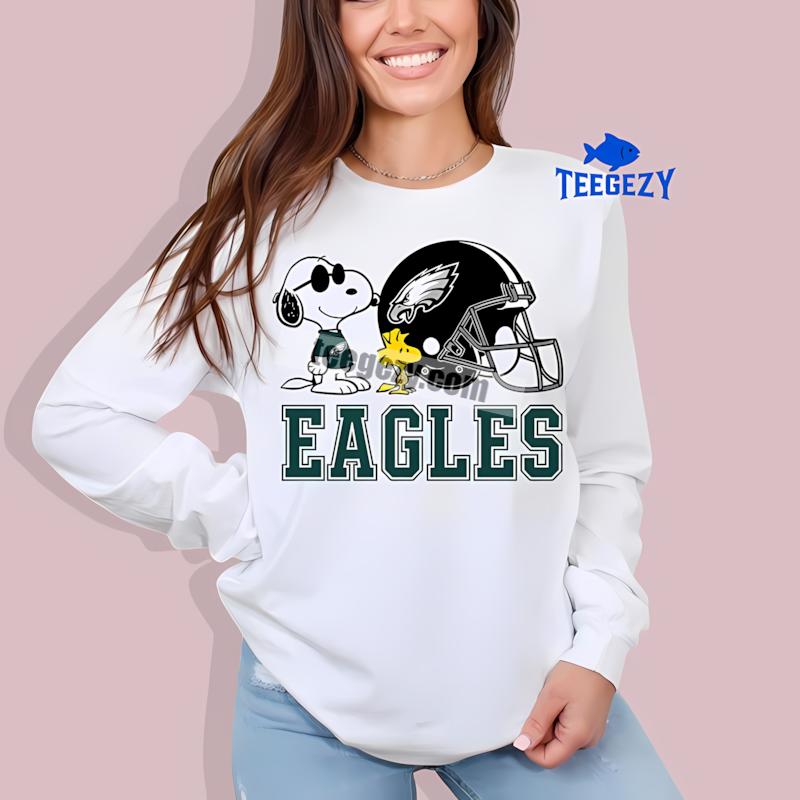 Philadelphia Eagles Helmet Vs Snoopy And Woodstock Long Sleeve Philadelphia Eagles Helmet Vs Snoopy And Woodstock Long Sleeve