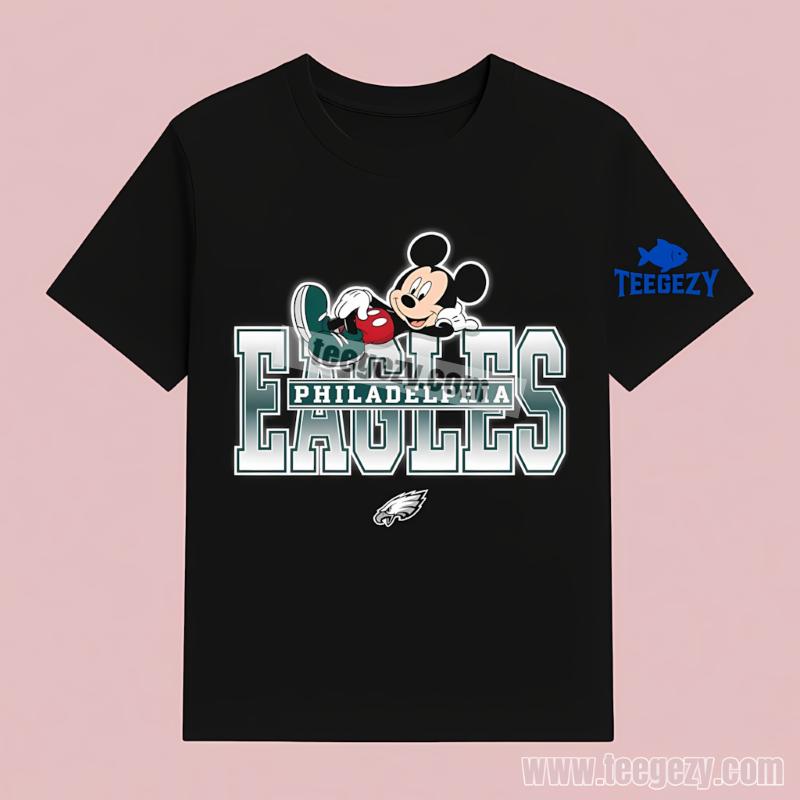 Philadelphia Eagles Mickey Mouse Relaxed Regular T-Shirt Philadelphia Eagles Mickey Mouse Relaxed Regular T-Shirt