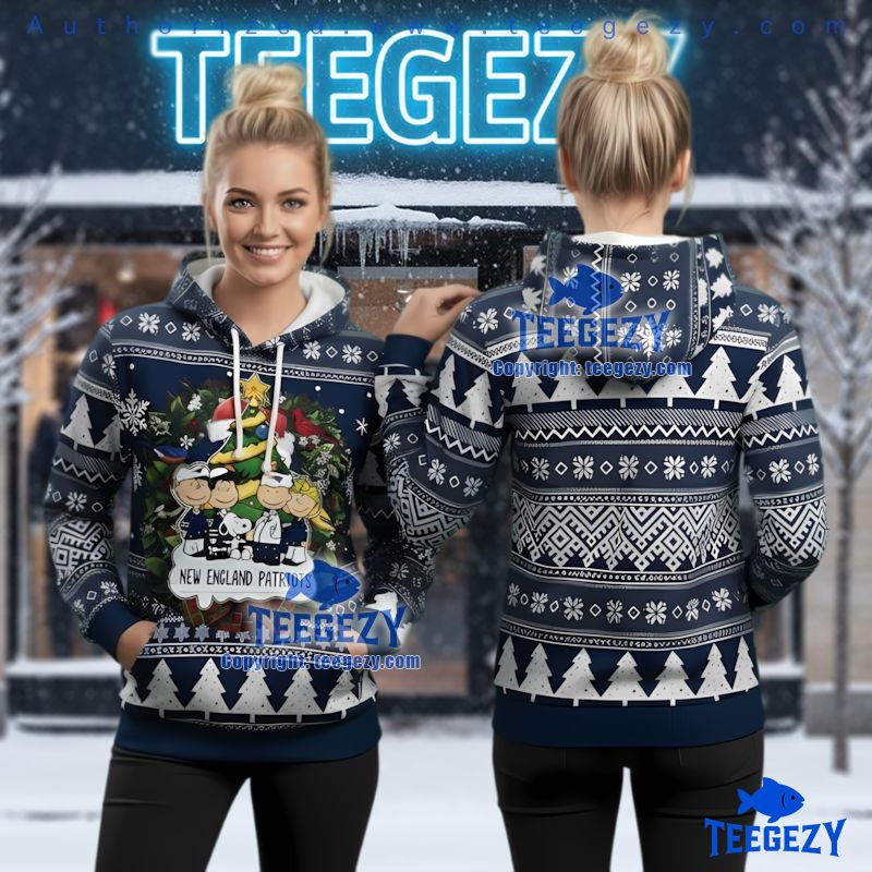 New England Patriots Snoopy Friends Christmas Wreath 3D Hoodie New England Patriots Snoopy Friends Christmas Wreath 3D Hoodie